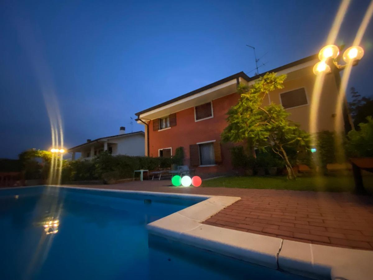 Hotel Casa Fanny Castelnuovo del Garda Esterno foto